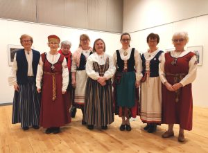 Joukko Kalevalaisia Naisia